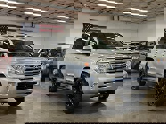 Used 2014 Toyota Land Cruiser image 1