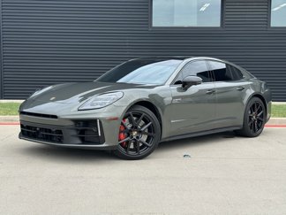 Certified 2025 Porsche Panamera 4S image 1