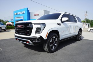 Used 2025 GMC Yukon XL AT4 Ultimate image 1