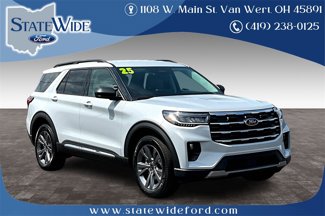 New 2025 Ford Explorer Active image 1