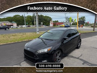 Used 2018 Ford Focus ST image 1