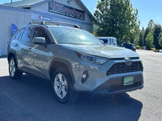 Used 2020 Toyota RAV4 XLE image 1