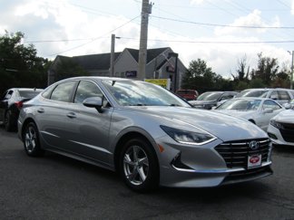 Used 2021 Hyundai Sonata SE image 1