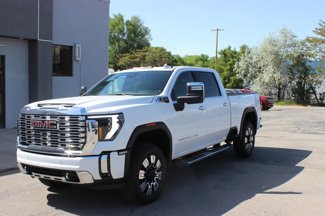 Used 2024 GMC Sierra 3500 Denali w/ Denali Reserve Package image 1