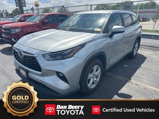 Certified 2023 Toyota Highlander LE image 1