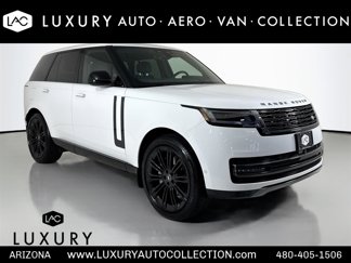 Used 2025 Land Rover Range Rover SE image 1