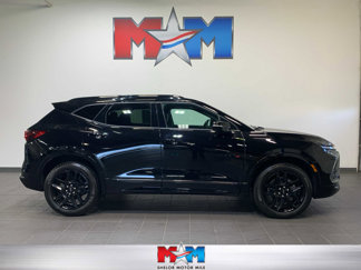 Used 2025 Chevrolet Blazer RS w/ LPO, Floor Liner Package image 1