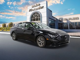Used 2023 Hyundai Sonata SEL image 1