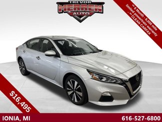Used 2022 Nissan Altima 2.5 SV image 1