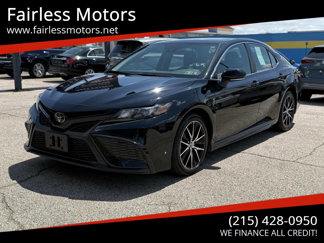 Used 2023 Toyota Camry SE image 1