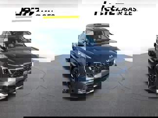 Used 2024 Kia Sorento S image 1