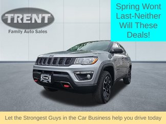 Used 2019 Jeep Compass Trailhawk image 1