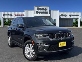 Used 2023 Jeep Grand Cherokee Limited image 1