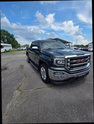 Used 2018 GMC Sierra 1500 SLT image 1