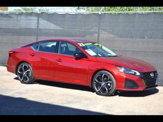 Used 2023 Nissan Altima 2.5 SR image 1