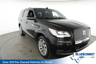 Used 2024 Lincoln Navigator Premiere image 1