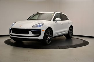 Certified 2022 Porsche Macan S image 1