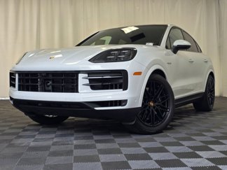 New 2025 Porsche Cayenne E-Hybrid Coupe image 1