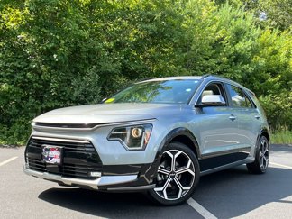 Used 2024 Kia Niro EX Touring 360° Tour