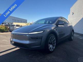 Used 2026 Tesla Model Y Long Range image 1