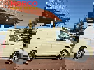 Used 2022 Mercedes-Benz Metris image 1