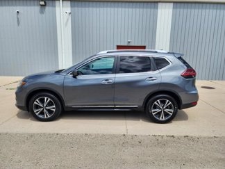 Used 2018 Nissan Rogue SL image 1