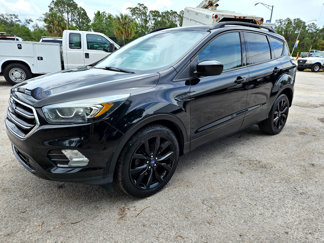 Used 2017 Ford Escape SE w/ SE Sport Appearance Package image 1