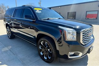 Used 2019 GMC Yukon XL Denali w/ Denali Ultimate Package image 1