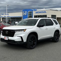 New 2025 Honda Pilot Black Edition image 1
