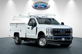 New 2025 Ford F350 4x4 Regular Cab Super Duty image 1