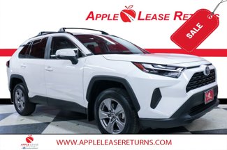 Used 2023 Toyota RAV4 XLE image 1
