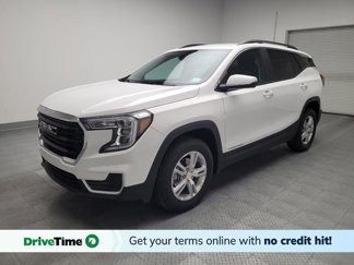 Used 2023 GMC Terrain SLE w/ Driver Convenience Package image 1