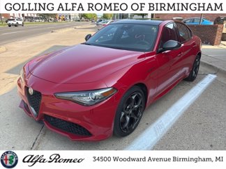 Used 2023 Alfa Romeo Giulia Estrema image 1