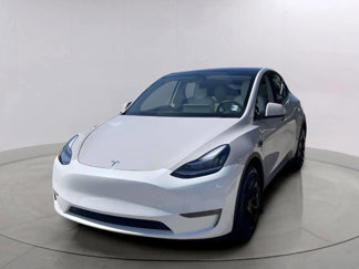 Used 2022 Tesla Model Y Long Range image 1