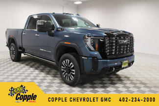 New 2025 GMC Sierra 2500 Denali Ultimate image 1
