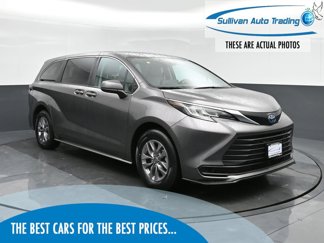Used 2023 Toyota Sienna LE image 1