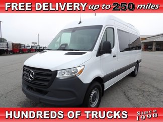Used 2025 Mercedes-Benz Sprinter 2500 image 1