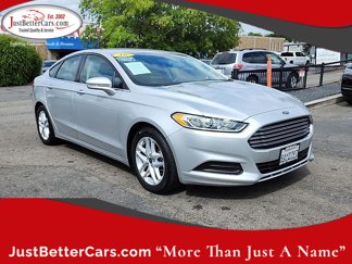 Used 2016 Ford Fusion SE image 1