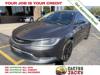 Used 2016 Chrysler 200 Limited Platinum image 1