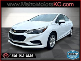 Used 2017 Chevrolet Cruze LT image 1