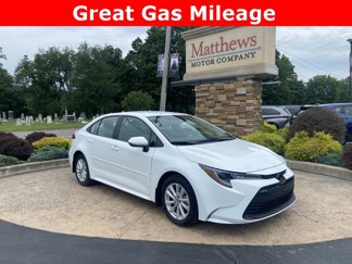 Used 2024 Toyota Corolla LE image 1