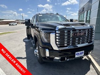 New 2025 GMC Sierra 3500 Denali w/ Denali Reserve Package image 1