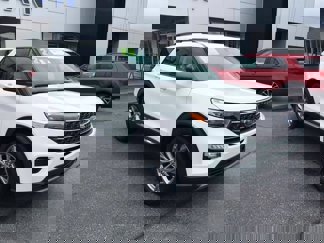 Certified 2022 Ford Explorer XLT w/ Equipment Group 202A image 1
