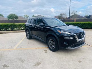 Used 2023 Nissan Rogue S image 1