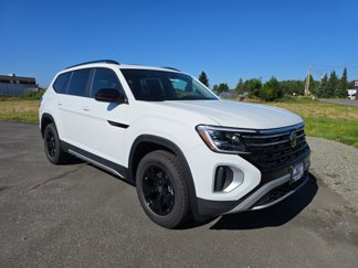New 2025 Volkswagen Atlas Peak Edition SE image 1