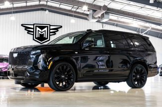 Used 2025 Cadillac Escalade Sport Platinum w/ LPO, ONYX Package image 1