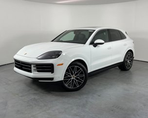 Certified 2024 Porsche Cayenne image 1
