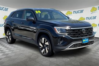 Used 2024 Volkswagen Atlas Cross Sport SE image 1