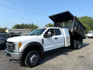 Used 2017 Ford F450 XL w/ XL Decor Group image 1