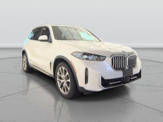 Used 2024 BMW X5 xDrive40i w/ Premium Package image 1